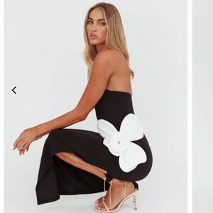 No Competition Oversized Flower Maxi Dress- Black